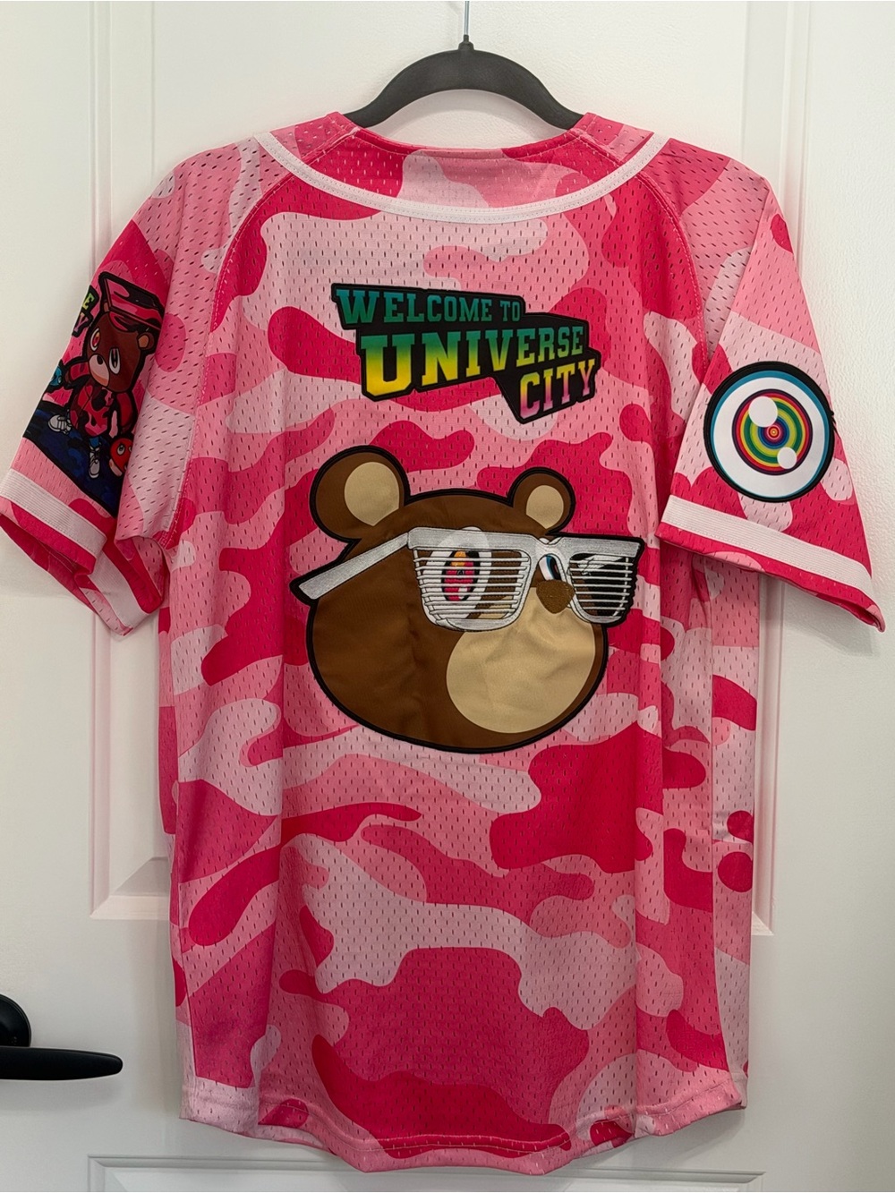 Headgear Classics Kanye West Graduation Baseball Jersey Pink Camo Men's Size S - Picture 2 of 14